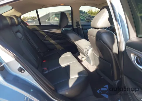 2016 Infiniti Q50 2.0T Premium z USA, uszkodzony, nr VIN JN1CV7AP3GM202677